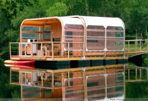 Kevell-maison-flottante03-AQUASHELL-450x306